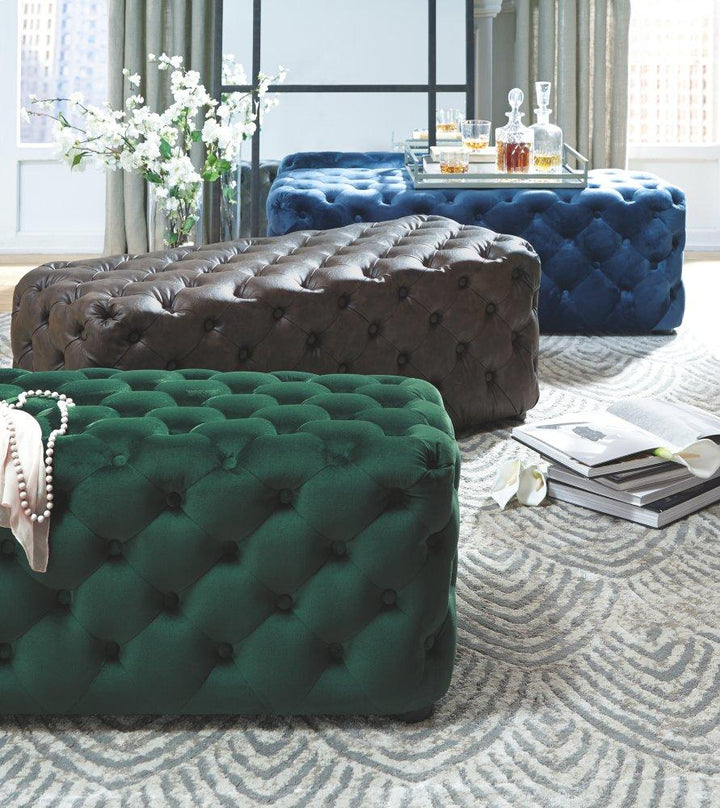 ASHLEY FURNITURE A3000171 Lister Accent Ottoman