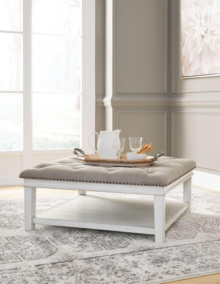 ASHLEY FURNITURE PKG010570 Coffee Table With 2 End Tables