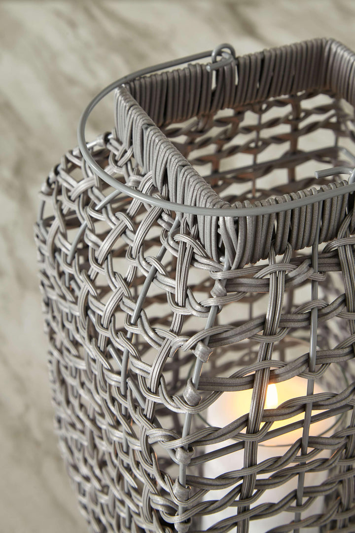 ASHLEY FURNITURE A2000567 Evonne Lantern