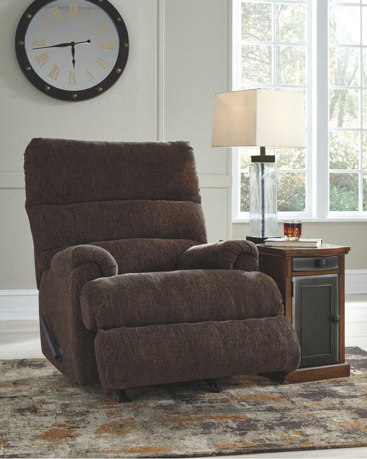 ASHLEY FURNITURE 4660625 Man Fort Recliner