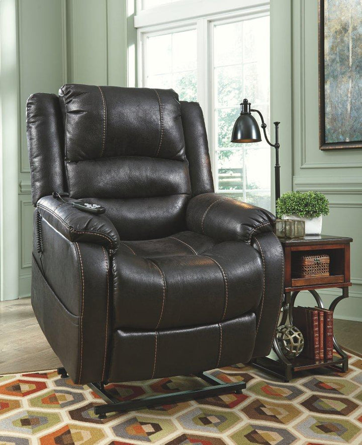 ASHLEY FURNITURE 1090112 Yandel Power Lift Recliner