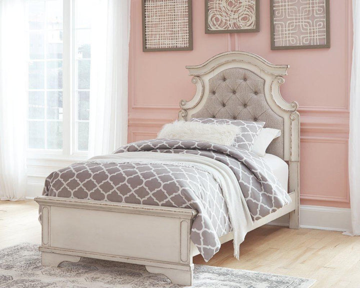 ASHLEY FURNITURE B743B13 Realyn Twin Panel Bed