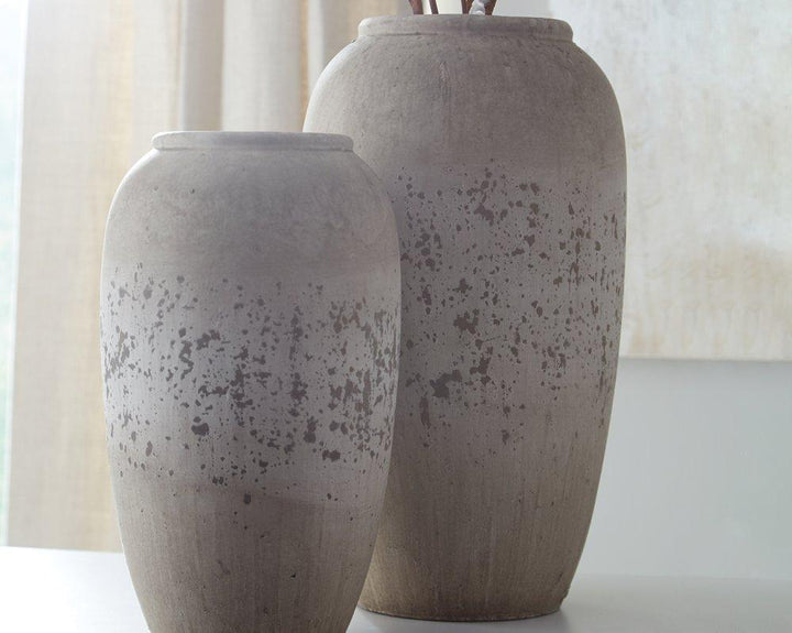 ASHLEY FURNITURE A2000110 Dimitra Vase set of 2