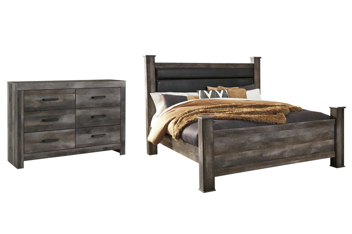 ASHLEY FURNITURE PKG005121 King Poster Bed With Dresser