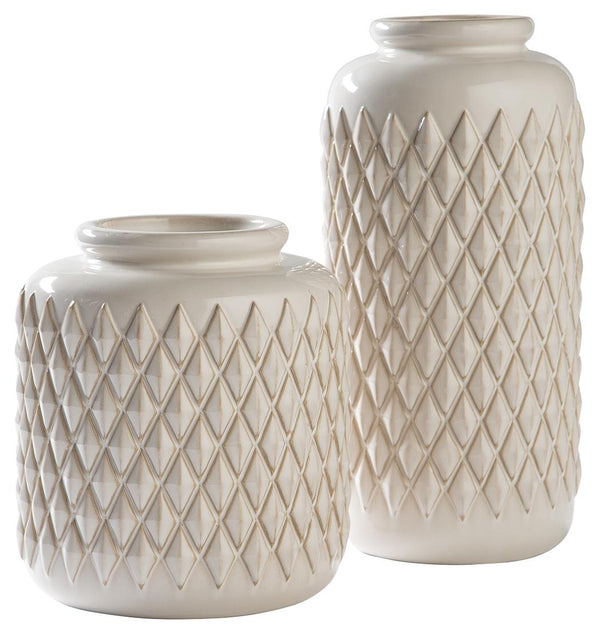ASHLEY FURNITURE A2000440 Edwinna Vase set of 2