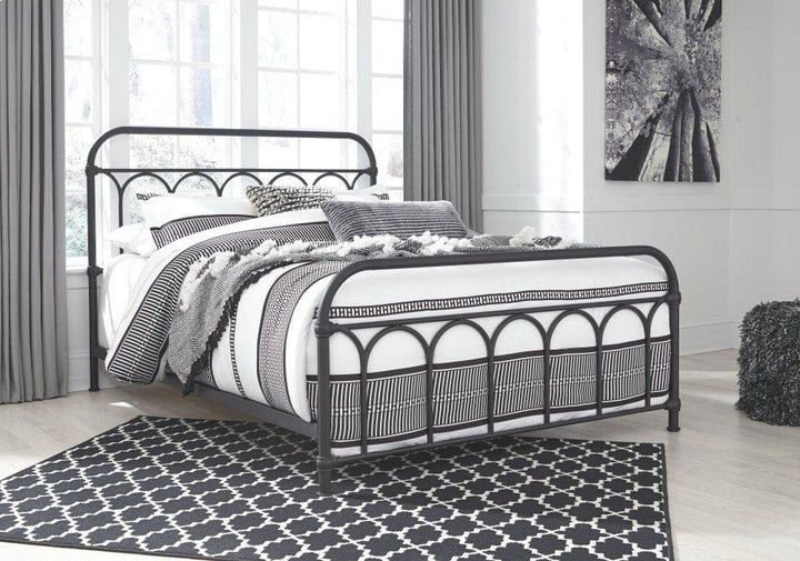 ASHLEY FURNITURE PKG008846 Queen Metal Bed With Mattress