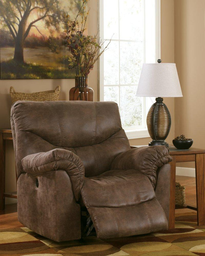 ASHLEY FURNITURE 7140025 Alzena Recliner