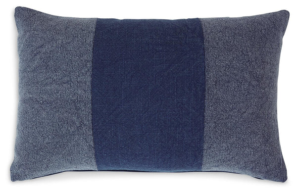 ASHLEY FURNITURE A1000897 Dovinton Pillow set of 4