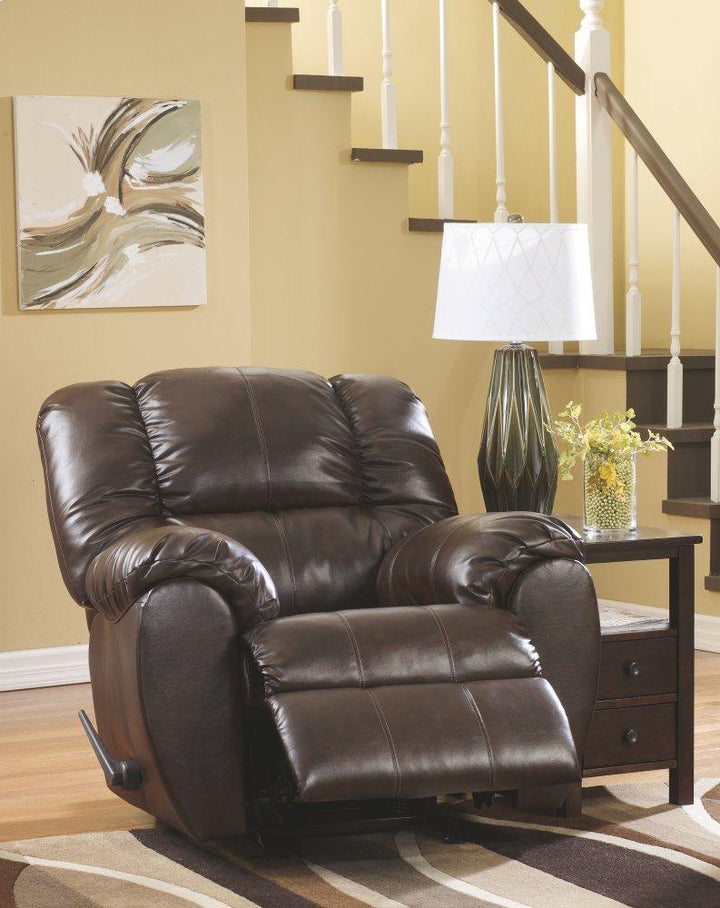 ASHLEY FURNITURE 7060325 Dylan Recliner