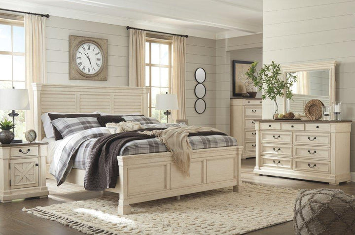 ASHLEY FURNITURE PKG006114 King Panel Bed With Mirrored Dresser, Chest and Nightstand