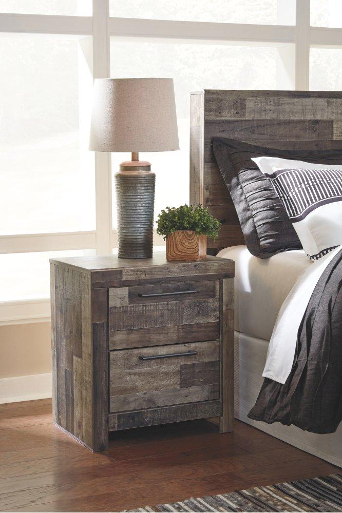ASHLEY FURNITURE PKG003436 Queen Panel Bed With 6 Storage Drawers With Mirrored Dresser and 2 Nightstands