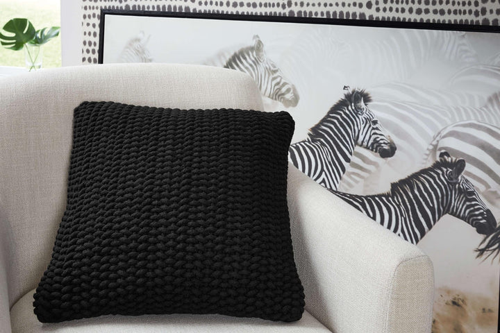 ASHLEY FURNITURE A1000475 Renemore Pillow set of 4