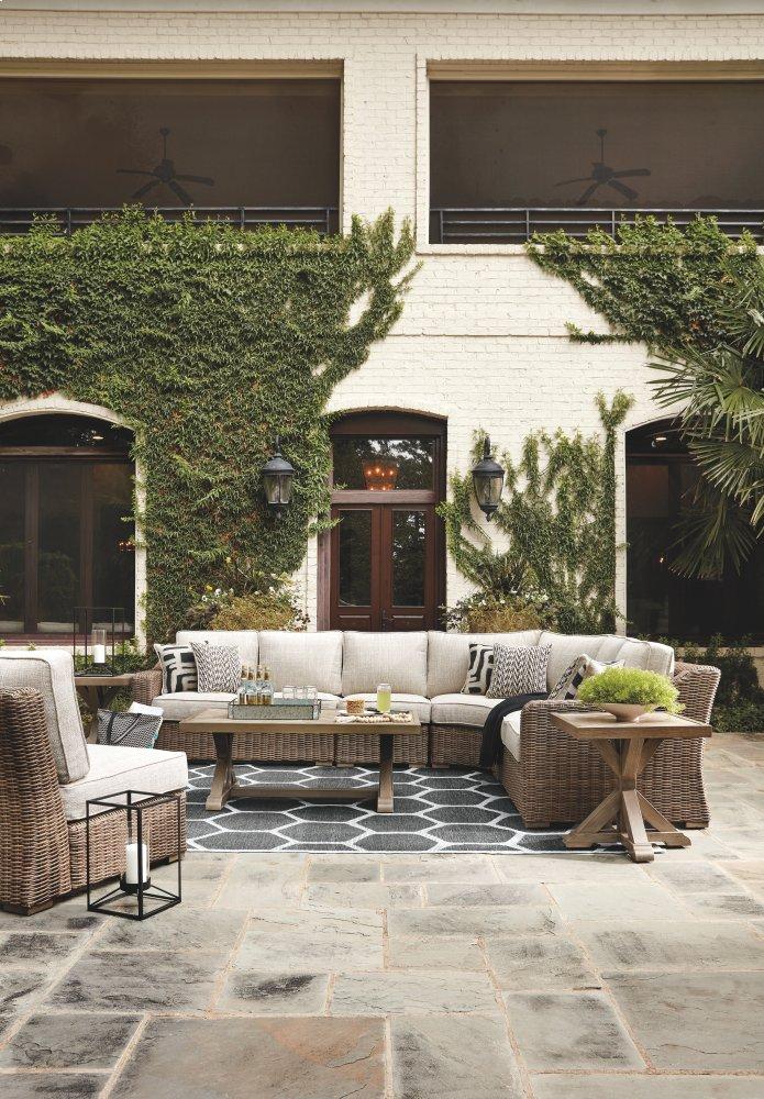 ASHLEY FURNITURE P791P8 Beachcroft 5-piece Outdoor Seating Set