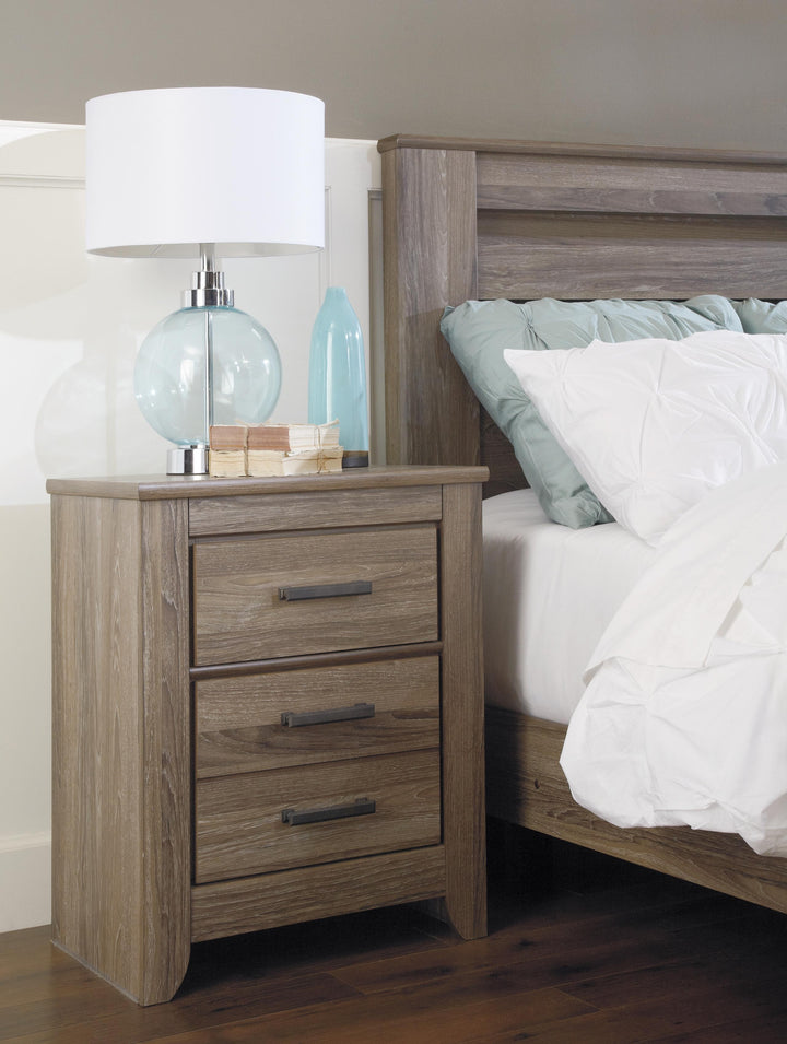 ASHLEY FURNITURE PKG003954 Full Panel Headboard With Mirrored Dresser and 2 Nightstands