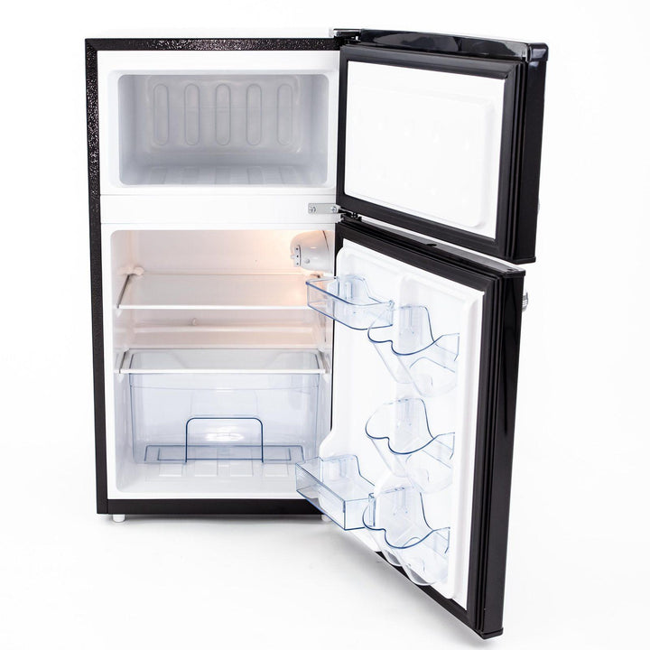 AVANTI RMRT30X5RIS 3.0 cu. ft. Retro Compact Refrigerator