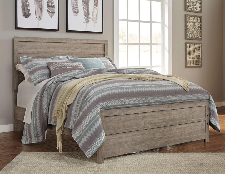 ASHLEY FURNITURE PKG011521 Queen Panel Bed With Dresser