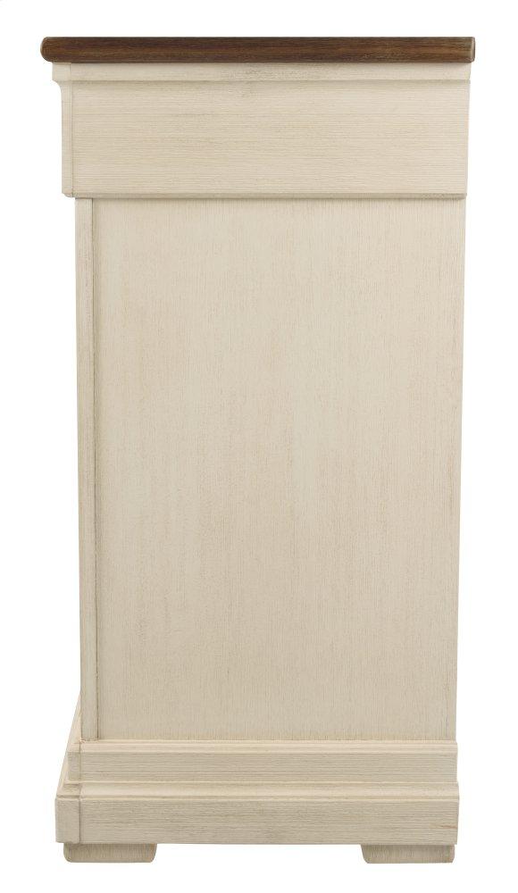 ASHLEY FURNITURE B647B12 Bolanburg Dresser and Mirror