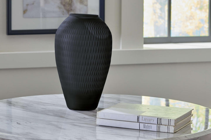 ASHLEY FURNITURE A2000510 Etney Vase