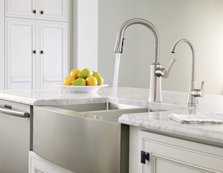 MOEN S5520SRS Sip Transitional Spot resist stainless One-Handle High Arc Beverage Faucet