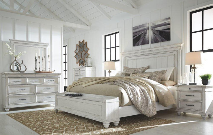 ASHLEY FURNITURE B777B9 Kanwyn King Panel Bed With Storage Bench