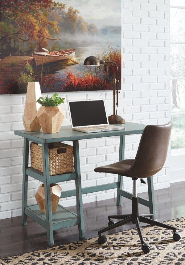 ASHLEY FURNITURE PKG008056 Home Office Desk With Chair