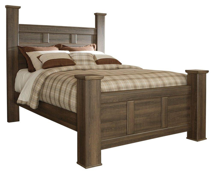 ASHLEY FURNITURE PKG004064 Queen Poster Bed With Dresser