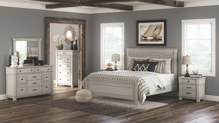 ASHLEY FURNITURE PKG000518 King Panel Bed With 2 Nightstands