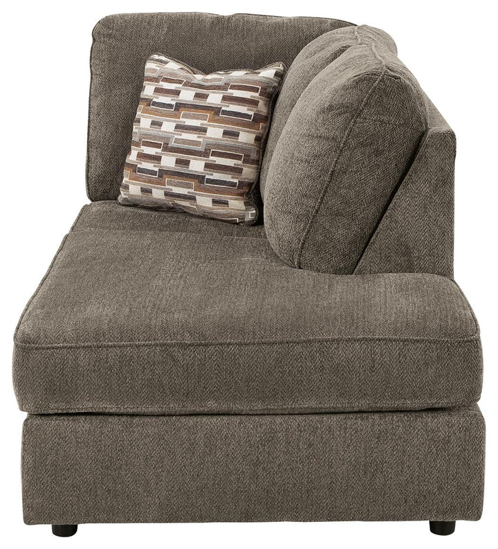 ASHLEY FURNITURE 2940217 Ophannon Right-arm Facing Corner Chaise