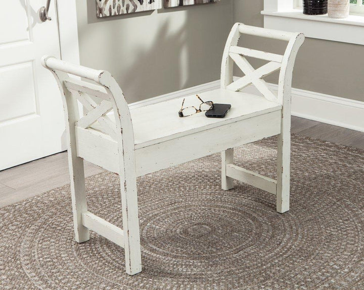 ASHLEY FURNITURE A4000036 Heron Ridge Accent Bench