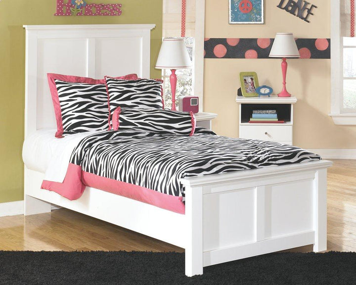 ASHLEY FURNITURE PKG002787 Queen Panel Bed With Mirrored Dresser, Chest and Nightstand