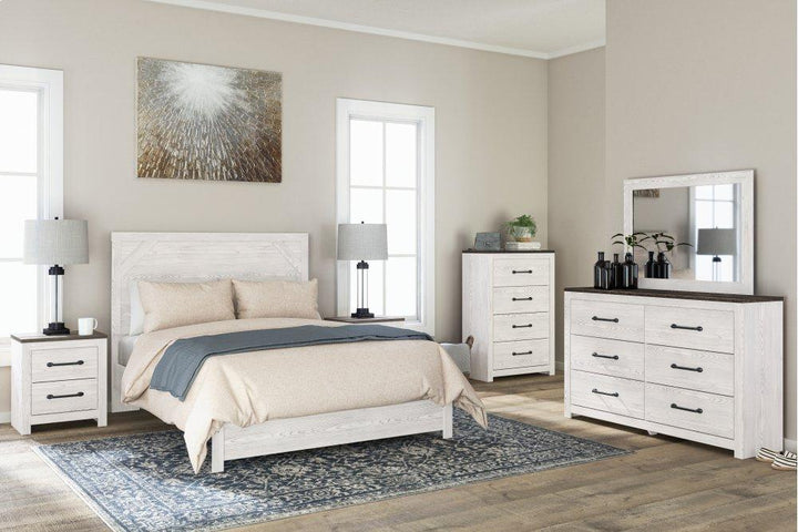 ASHLEY FURNITURE PKG009367 Queen Panel Bed With Mirrored Dresser and Chest
