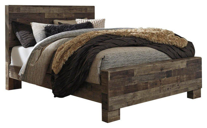 ASHLEY FURNITURE PKG003303 Queen Panel Bed With Dresser