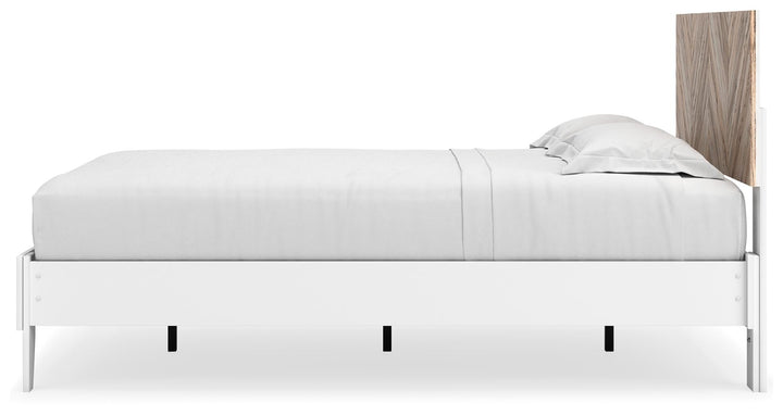 ASHLEY FURNITURE EB1221B5 Piperton Queen Panel Platform Bed