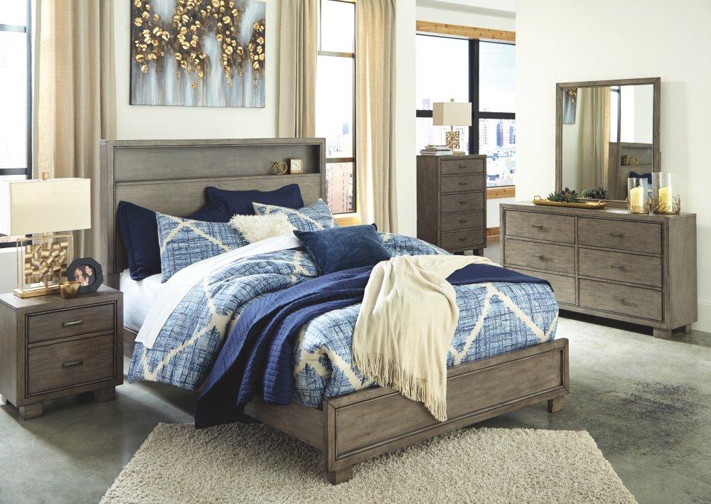 ASHLEY FURNITURE B552B1 Arnett Dresser and Mirror