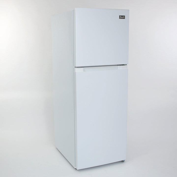 AVANTI FF1010D0W 10.1 cu. ft. Frost Free Refrigerator