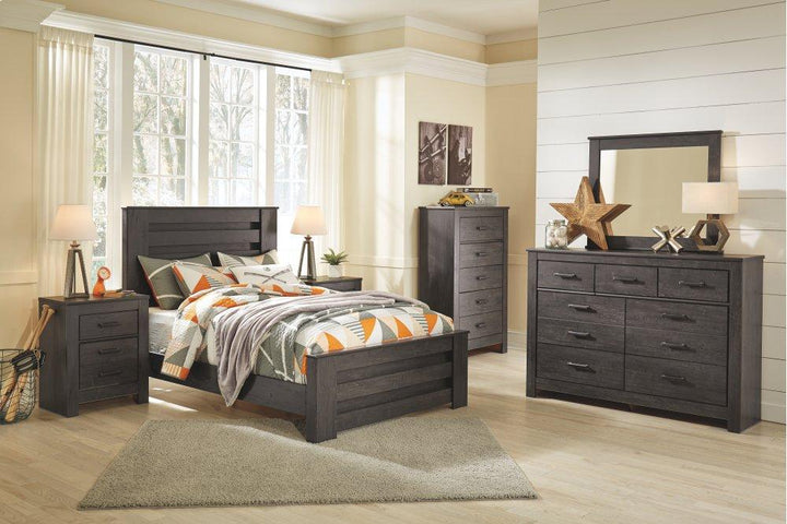 ASHLEY FURNITURE PKG004017 Full Panel Bed With Dresser