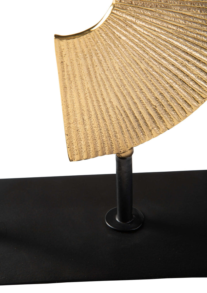 ASHLEY FURNITURE A2000578 Berrnette Sculpture