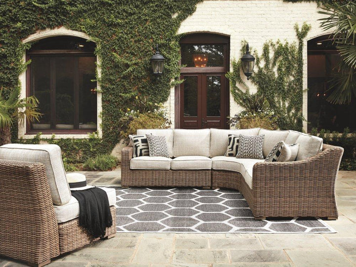 ASHLEY FURNITURE P791P8 Beachcroft 5-piece Outdoor Seating Set