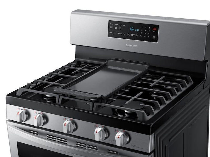 SAMSUNG NX58R5601SS 5.8 cu. ft. Freestanding Gas Range with Convection in Stainless Steel
