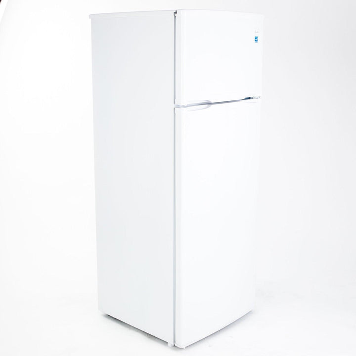 AVANTI RA7306WT 7.4 cu. ft. Apartment Size Refrigerator