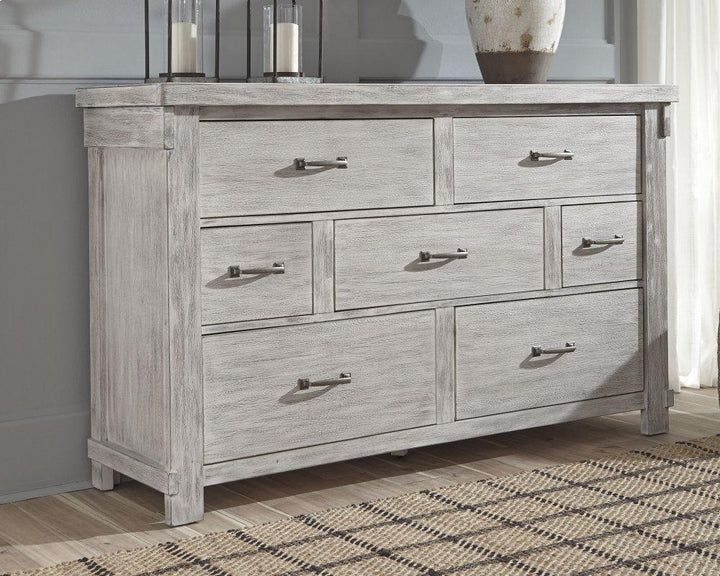ASHLEY FURNITURE PKG006729 King Panel Bed With Dresser