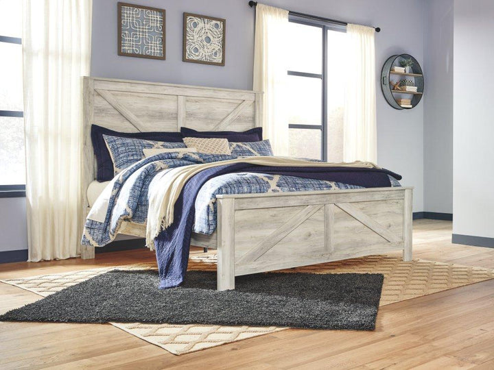 ASHLEY FURNITURE PKG004698 King Crossbuck Panel Bed With Mirrored Dresser