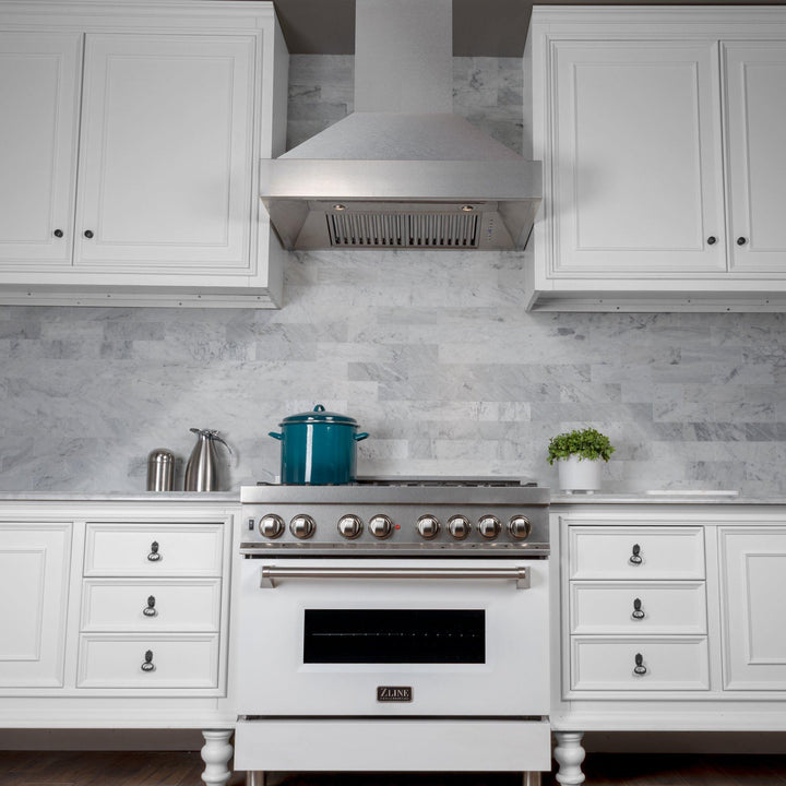 ZLINE KITCHEN AND BATH 8654SN30 ZLINE ZLINE DuraSnow Stainless Steel R Range Hood with DuraSnow R Shell Size: 30 Inch