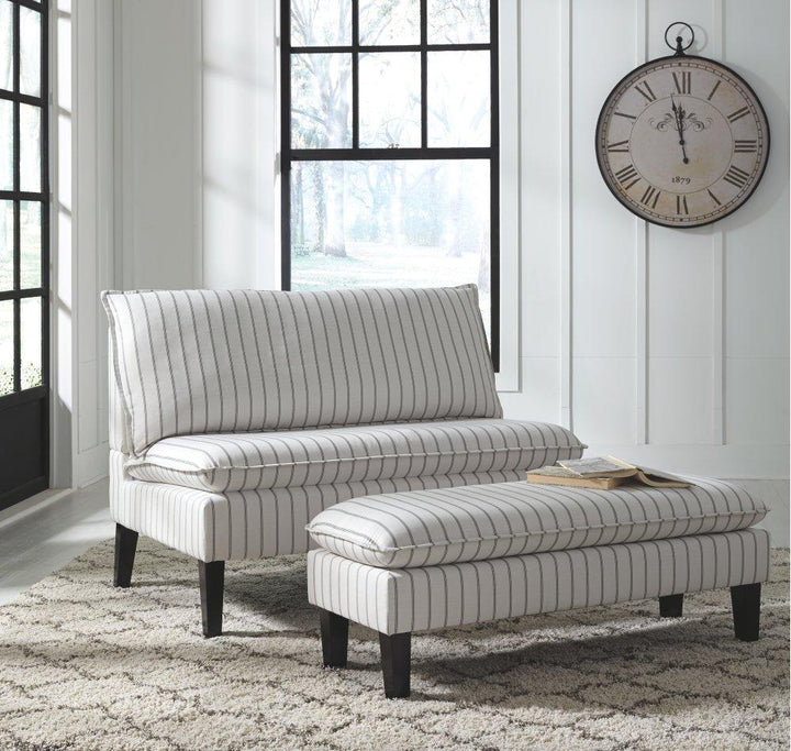 ASHLEY FURNITURE A3000112 Arrowrock Accent Bench