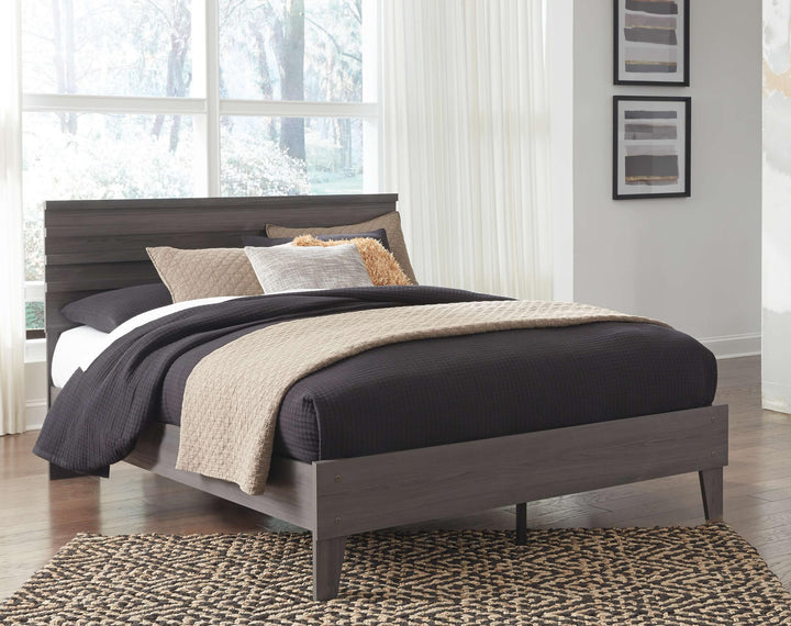 ASHLEY FURNITURE PKG008866 Queen Platform Bed With Dresser