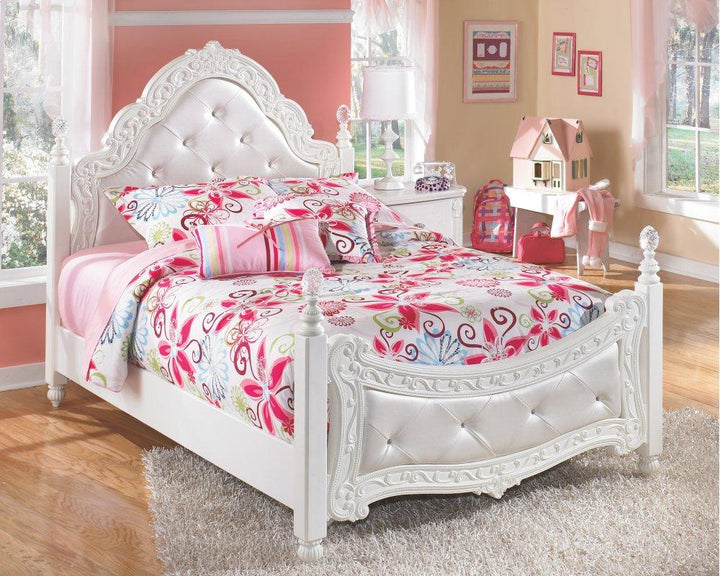 ASHLEY FURNITURE PKG002944 Full Poster Bed With Mirrored Dresser, Chest and Nightstand