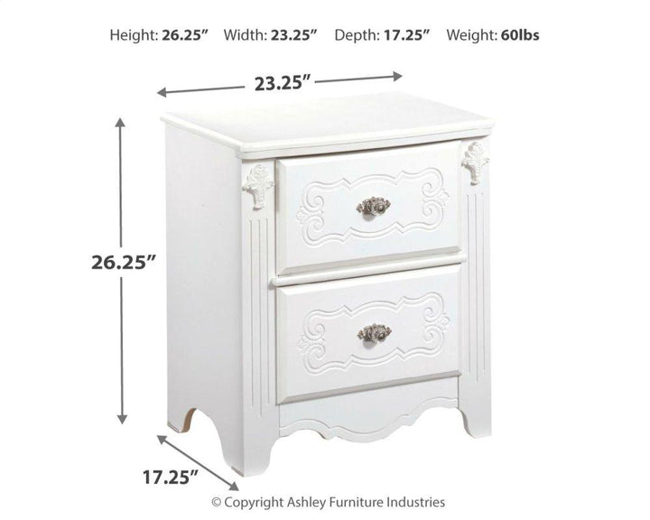 ASHLEY FURNITURE PKG002944 Full Poster Bed With Mirrored Dresser, Chest and Nightstand