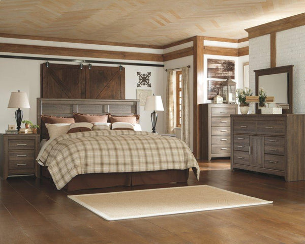 ASHLEY FURNITURE PKG004047 California King Poster Bed With Dresser