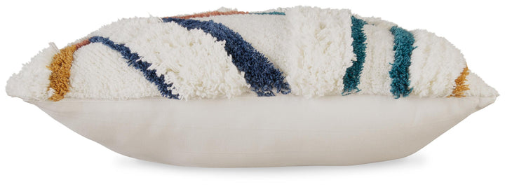 ASHLEY FURNITURE A1000925 Evermore Pillow set of 4