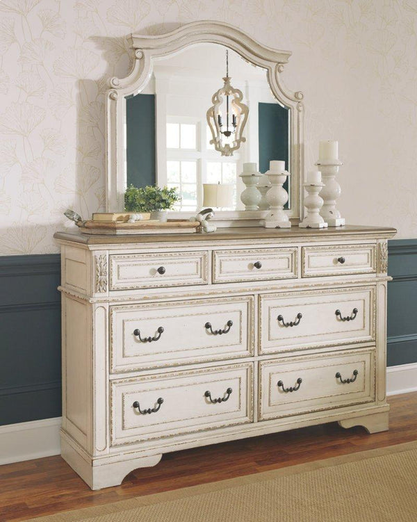 ASHLEY FURNITURE B743B1 Realyn Dresser and Mirror